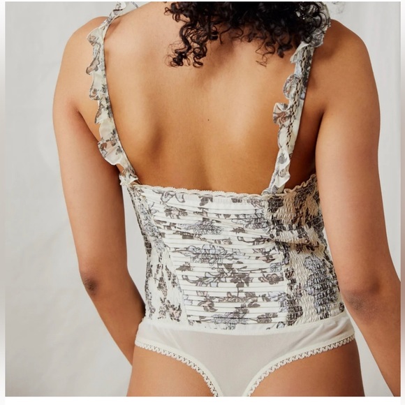 NWT Free People Weekend Plans Tea Combo Ivory Pleated Bodysuit - Picture 7 of 14